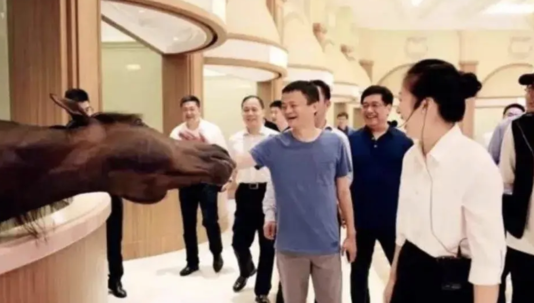 海澜之家学派是如何入侵整个娱乐行业的？