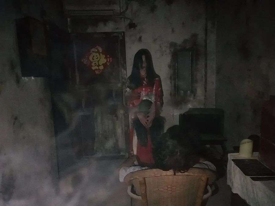 影视圈下岗后，我在密室逃脱当编剧