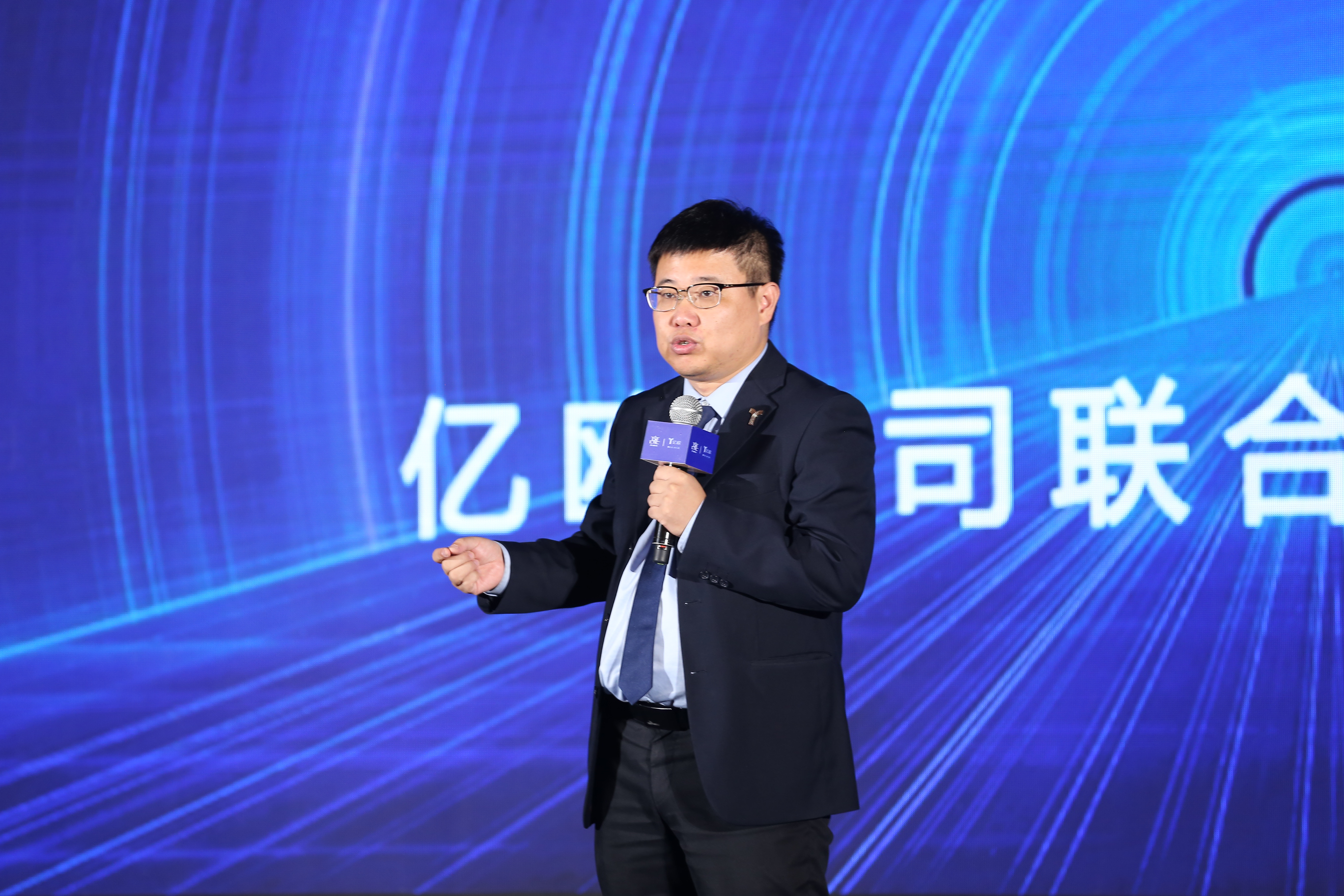 2020全球硬科技大会人工智能峰会聚焦AI场景落地