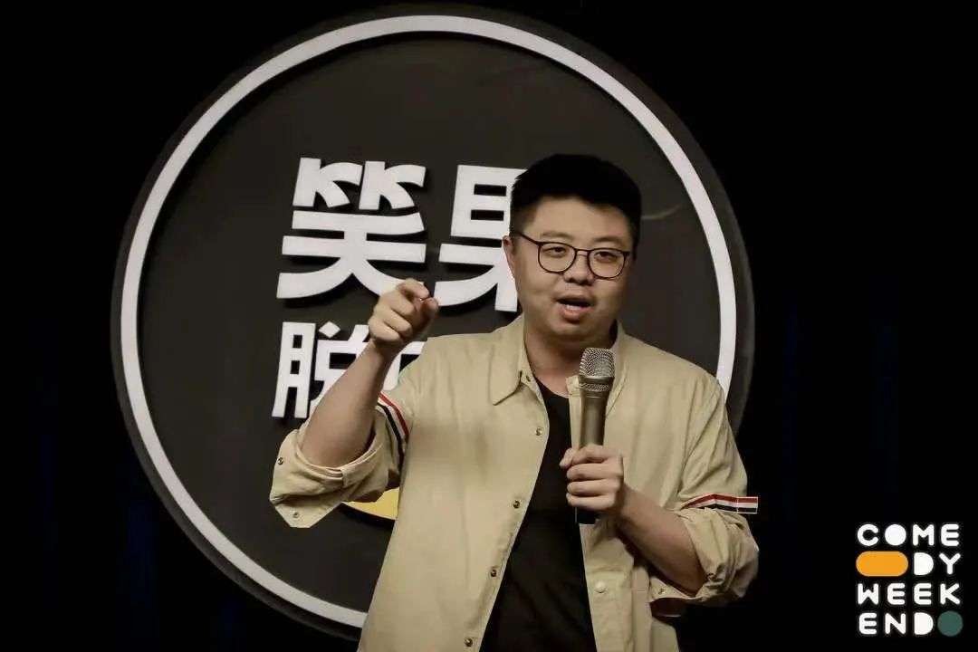 “我拒绝讲任何反智的和违背我价值观的东西”