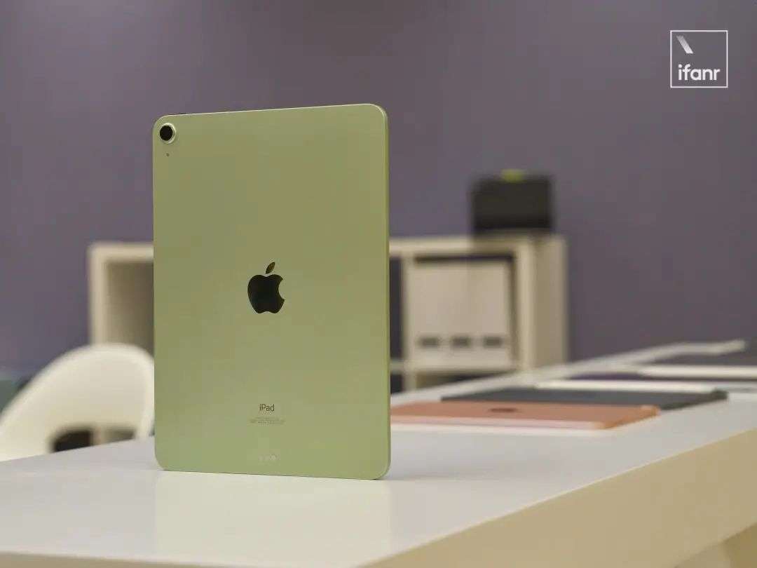 那颗要用在 iPhone 12 上的 A14 芯片，很强吗？