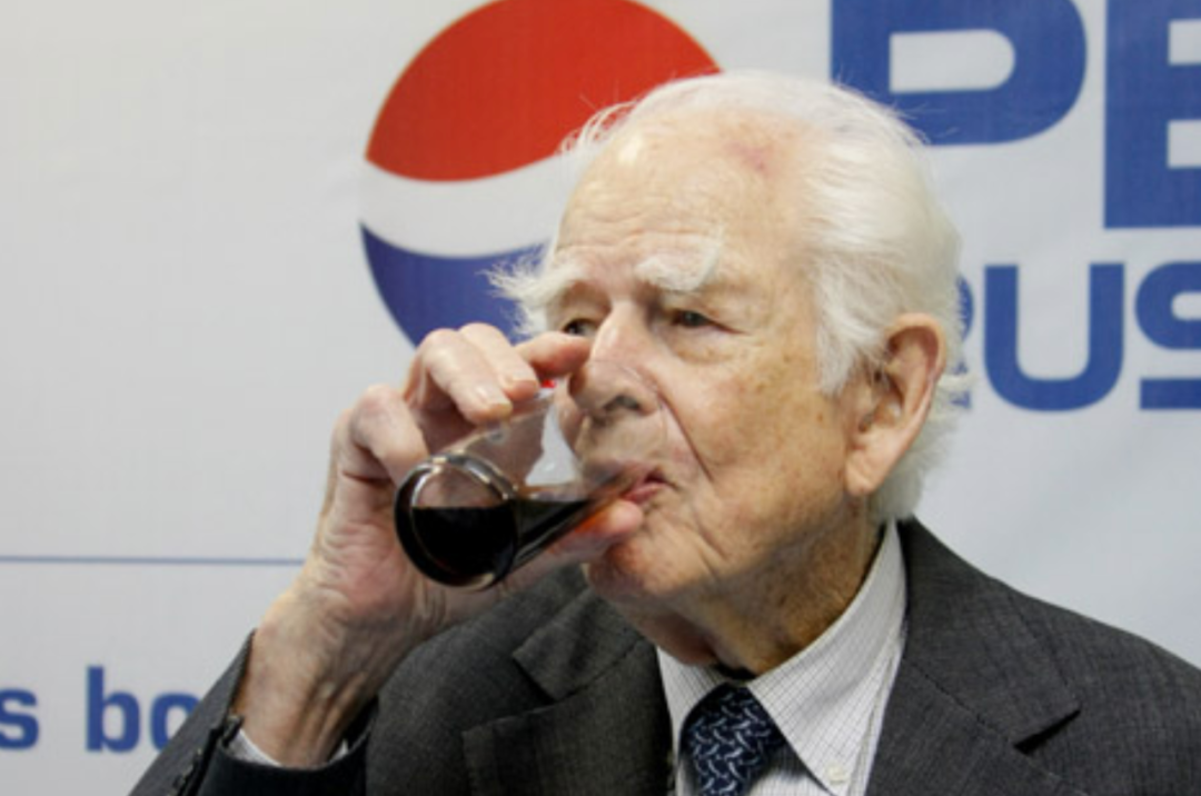 99岁“百事之父”去世：曾把百事可乐打造成全球第6大海军，让可口可乐望尘莫及