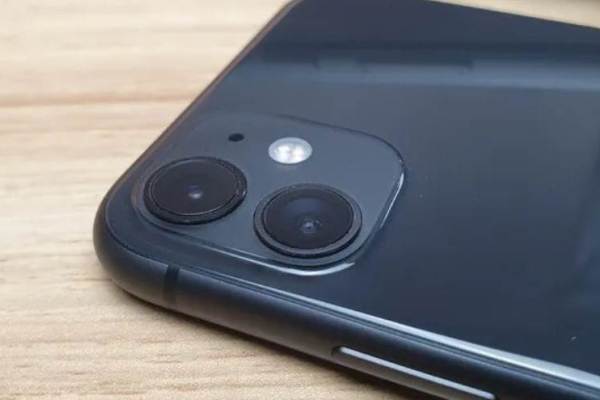 十二年智能手机老玩家：iOS 14确实让我服了