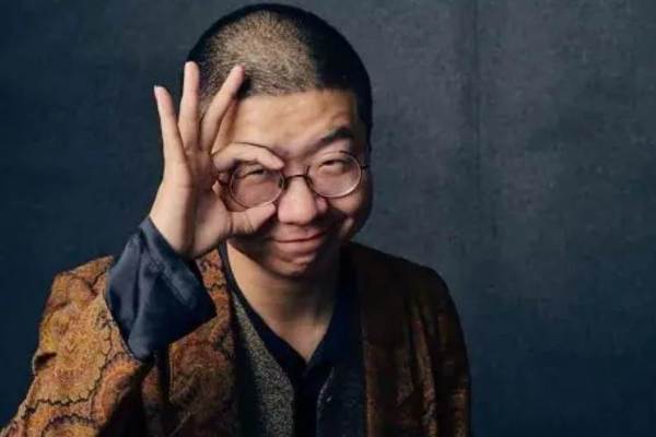 李诞直播首秀，最大的配角不是脱口秀冠军而是罗永浩-36氪