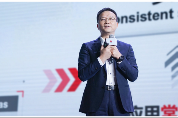 华为发布智能座舱解决方案，搭载鸿蒙车机OS