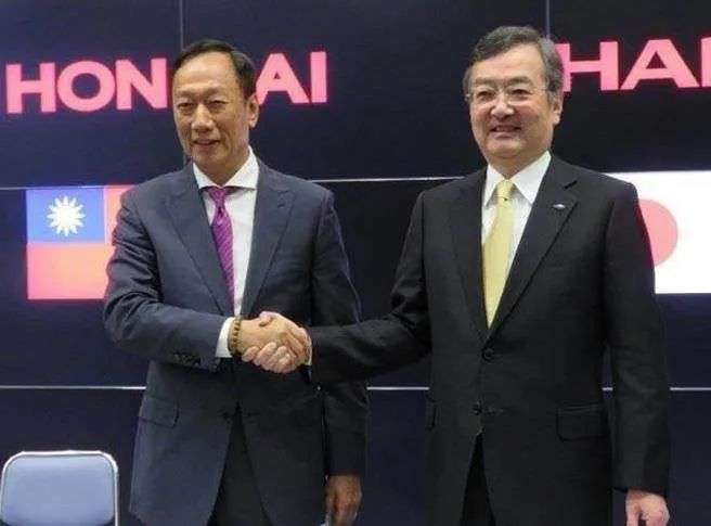 夏普：百年品牌犯下致命失误