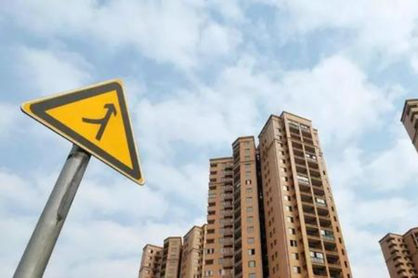 市场要闻丨大房企折价促销，勉强维持“金九”行情