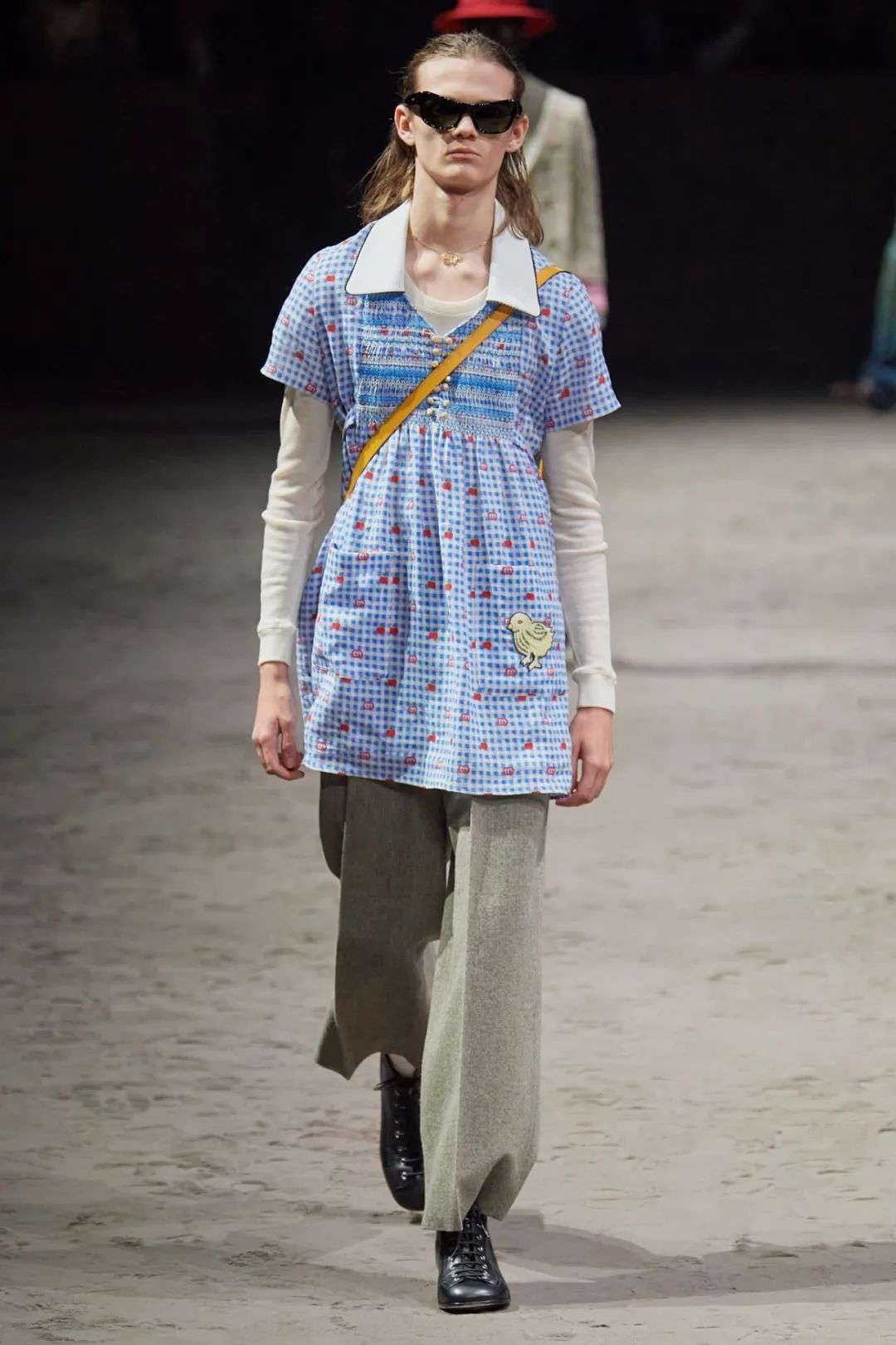 GUCCI推男士连衣裙，奢侈品要中性化了？
