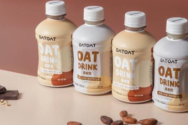 36氪首发丨成立五个月再获新投资，植物蛋白饮品牌「oatoat」完成千万元级 Pre-A 轮融资
