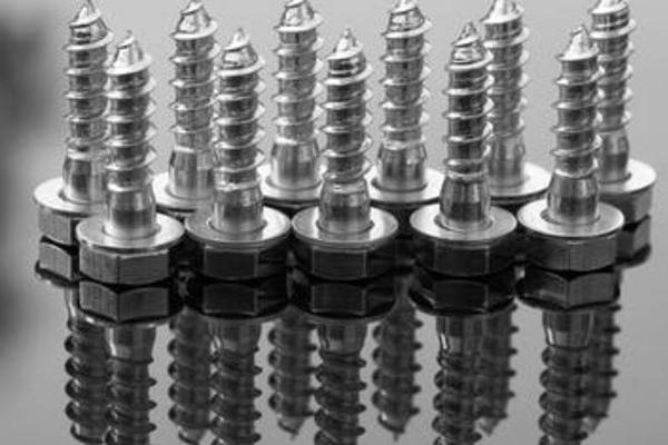 北新建材十年诉讼和解，逆势扩张正确与否？