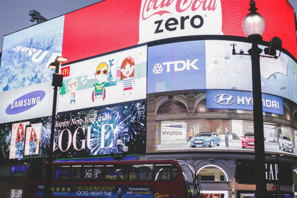 品牌从来不是任人打扮的小姑娘