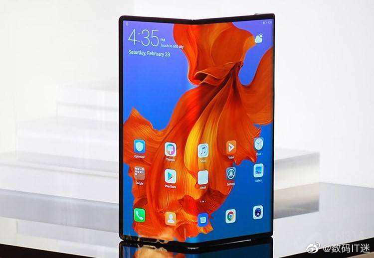 科技神回复 | 苹果测试可折叠iPhone显示屏，展开之后难道不是iPad mini吗？
