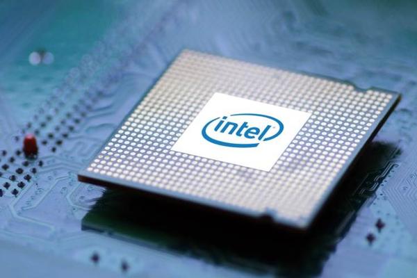 最前线丨英特尔首推服务器GPU，想为流媒体和云游戏玩家降低成本