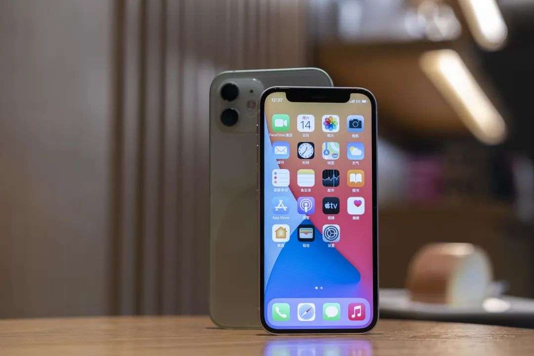 iphone12mini体验真的买了就后悔