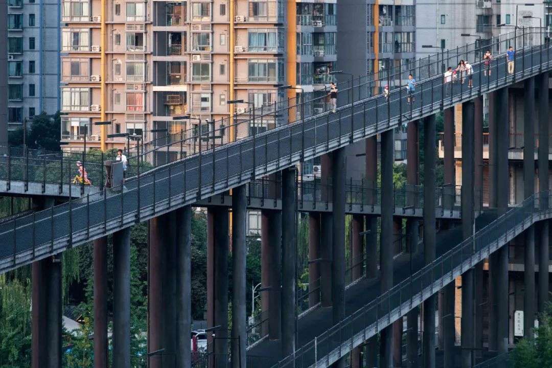 成都建筑师刘家琨