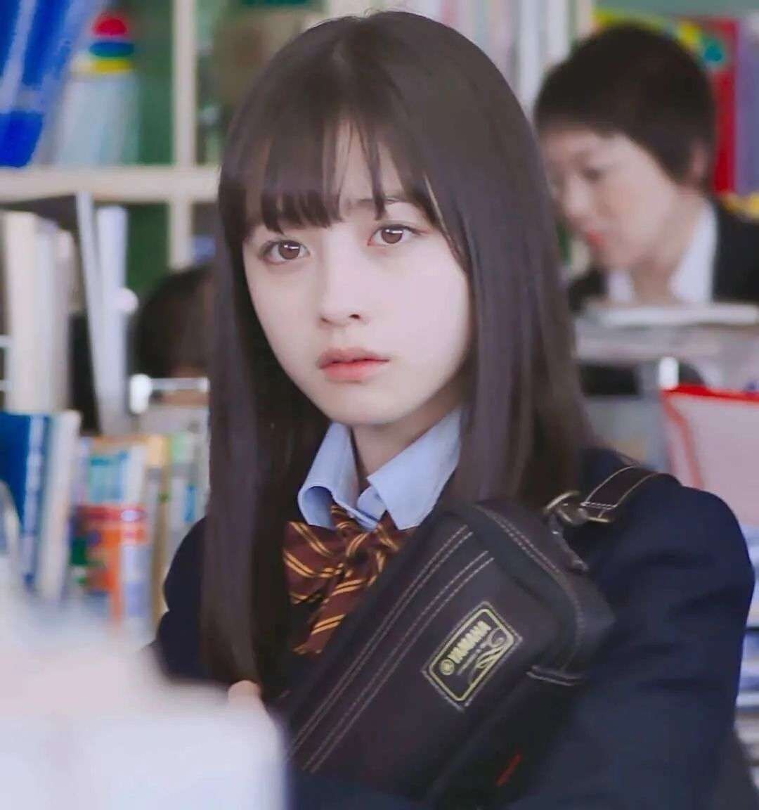 穿10万一套JK制服的人，都在想什么？