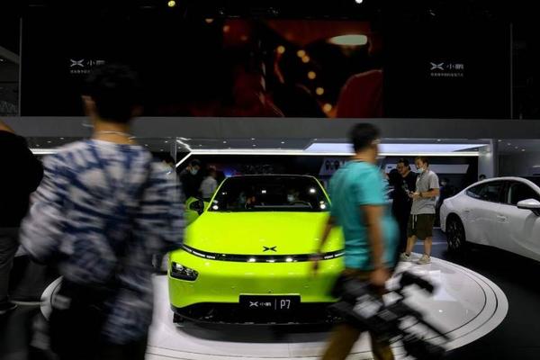 激光雷达点燃资本市场热情，小鹏汽车股价大涨33.92%