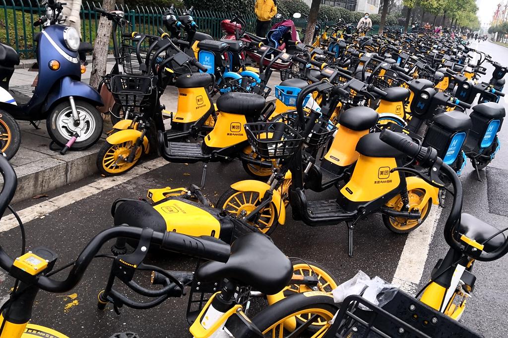 长沙回收30多万辆共享电单车 12月起迎来最严监管