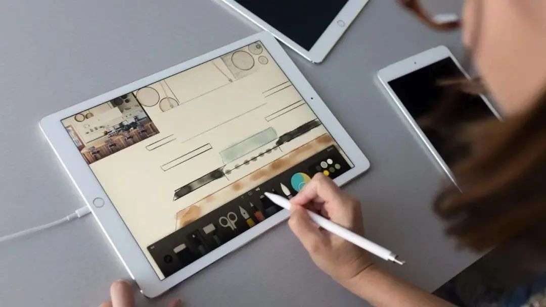 大屏开创者三星 Note 系列，也要被更大屏的折叠屏手机取代了