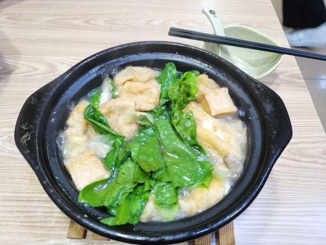 城中村做什么餐饮最挣钱？