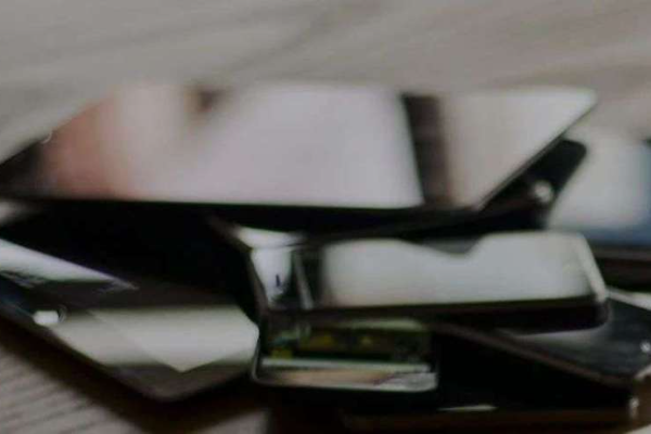 谁在“取代”华为