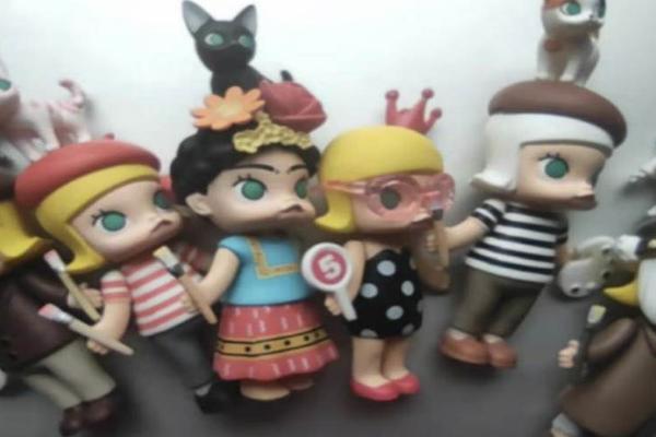 盲盒“散货”凶猛