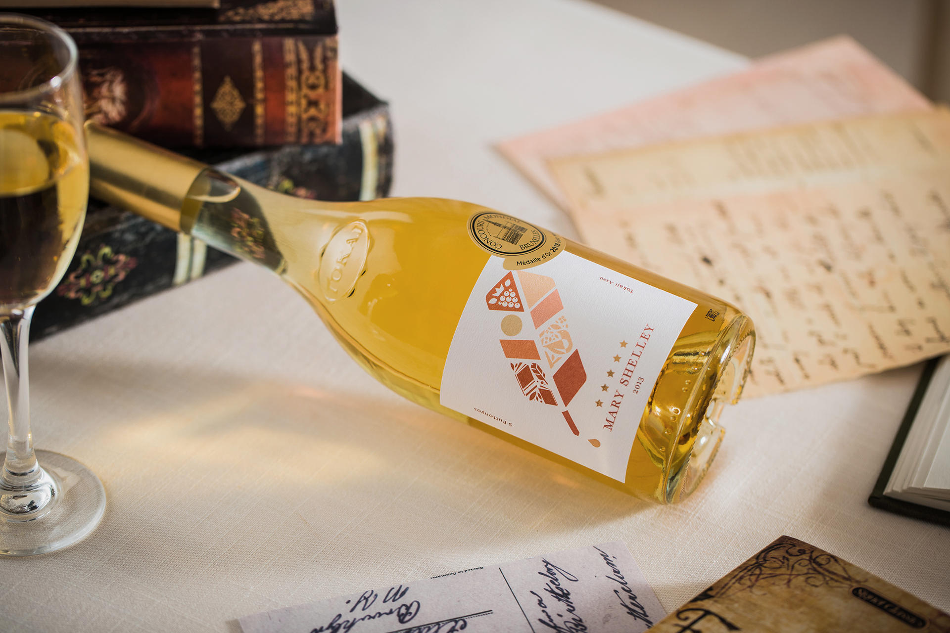 国内精品女性酒呈现空白女性甜酒品牌玛丽雪莱以贵腐酒切入市场