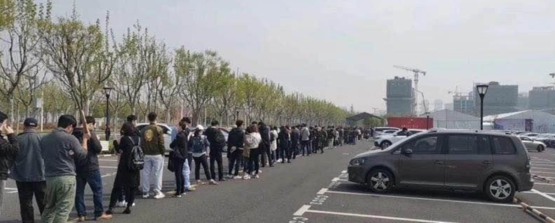为了买上海的房子，大家都这么拼了！