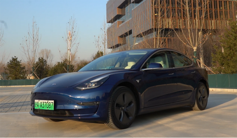 国产的特斯拉Model 3长续航版，能在北京的冬天里随意开吗？