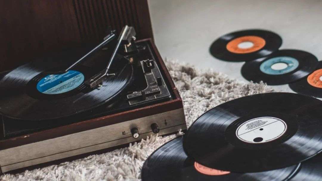 黑胶唱片是数字音乐时代的“文艺复兴”吗？