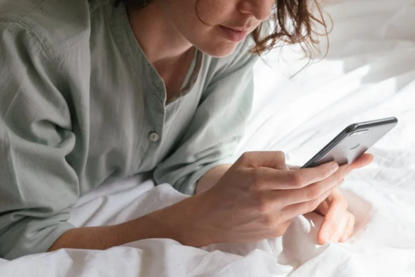 从烟草公司高工资和拼多多员工看当今社会矛盾