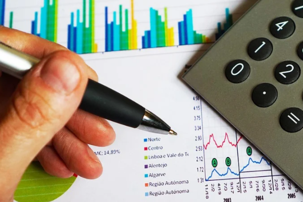 史玉柱的历史使命：从巨人中来，到赌博里去