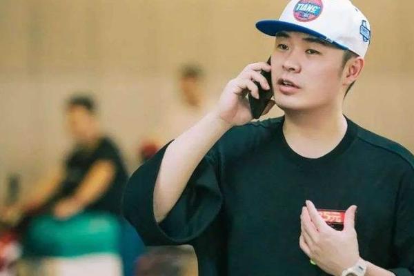 两年700家，陈赫的火锅店疯狂吸金