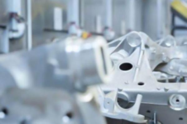 36氪首发 |  「泰辑科技」完成数千万元B轮融资，智能手表之外将拓展其他小屏幕IoT产品业务