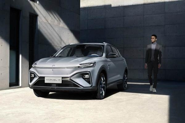 挥手就能开天窗：5G技术量产上车，上汽MARVEL R正式上市