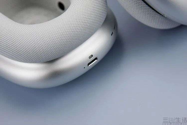 AirPods Max体验评测：不能简单地当它是耳机