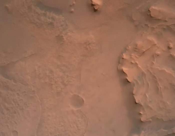 来自火星的风声：“毅力号”视频公开登陆火星第一视角