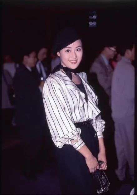 为什么年轻女孩迷上了“古早网红”章小蕙