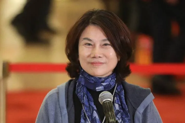 董明珠：用3700套房，留住核心员工