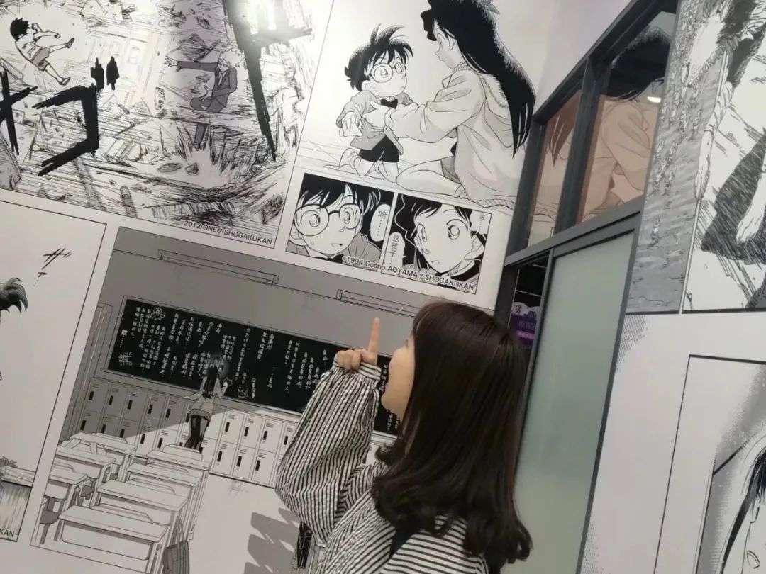 脉脉上找对象，闲鱼上找工作，年轻人不按套路出牌？