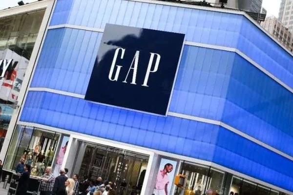 Gap风光不再，但它的女性运动品牌Athleta却在崛起