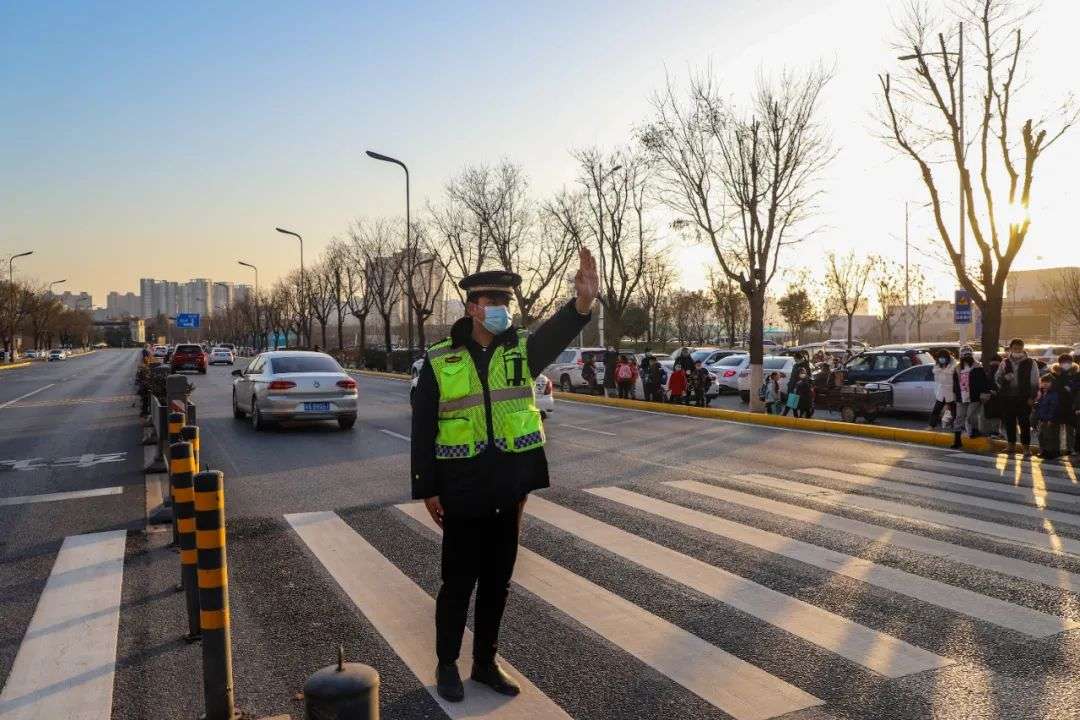 能源金贸区“护学模式”已上线