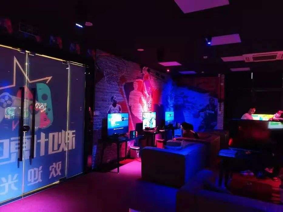 探店广州“秋叶原”，小型电玩店可有生存之路？