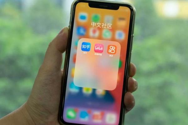 社区，才是知乎、B站与快手的最大公约数