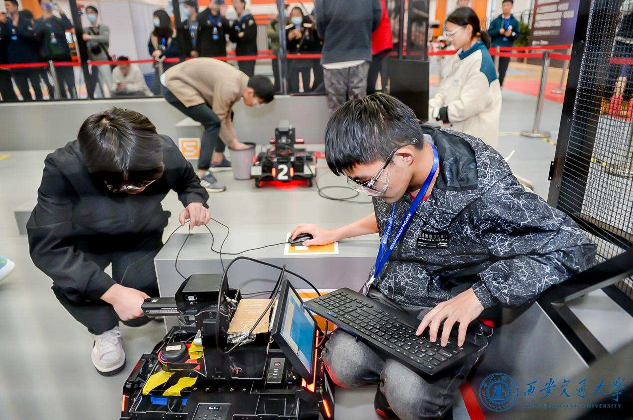 西咸新区沣西新城举办RoboMaster2021国际高校人工智能挑战赛中国赛
