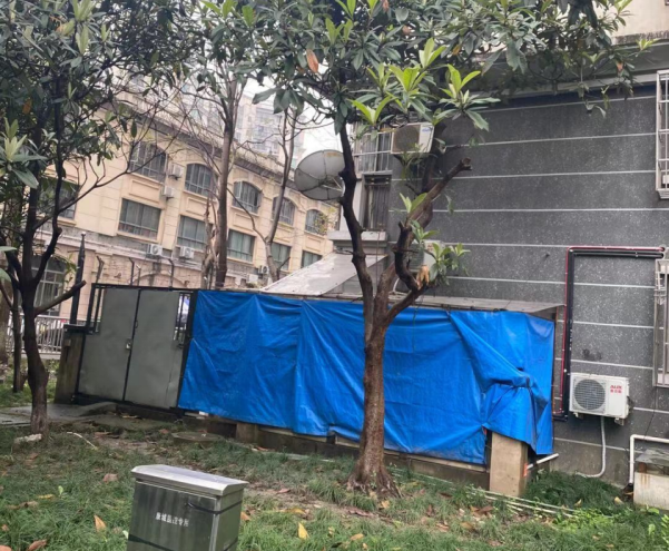 劝你一句，尽量别碰超大社区