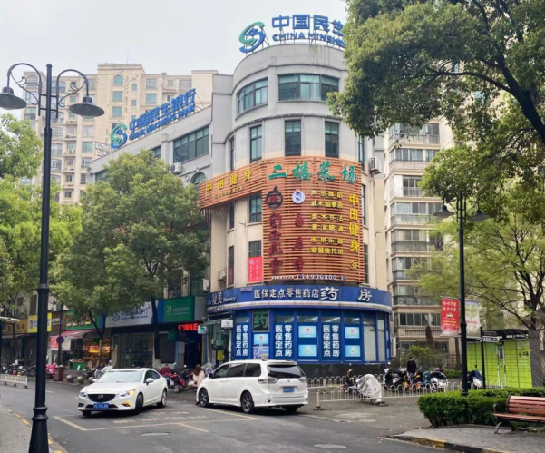 劝你一句，尽量别碰超大社区