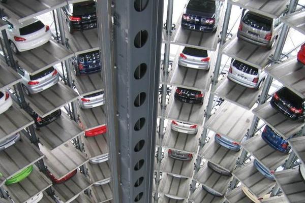 “诸神造车”，决战2023