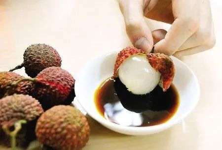 茶里加点咸，月销10万+，今年夏天“盐系茶饮”似乎要崛起了？