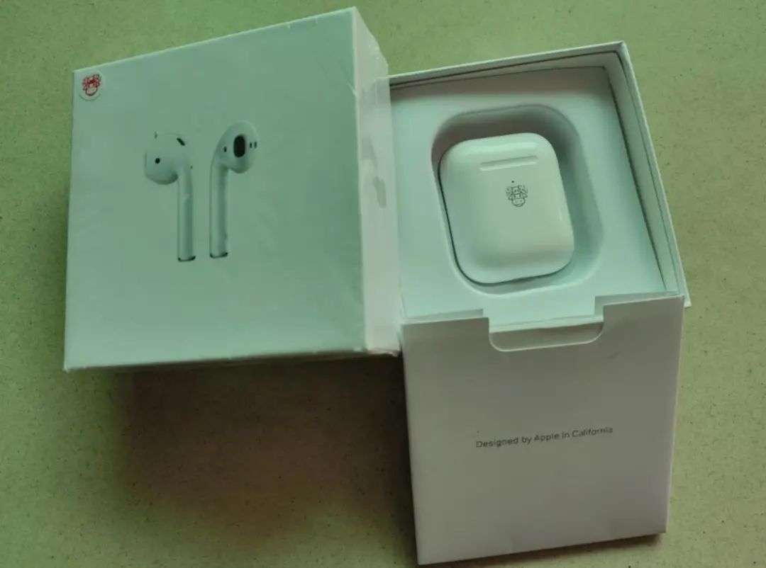 山寨苹果耳机调查：华强北商家月赚百万，像极了十年前的山寨手机市场